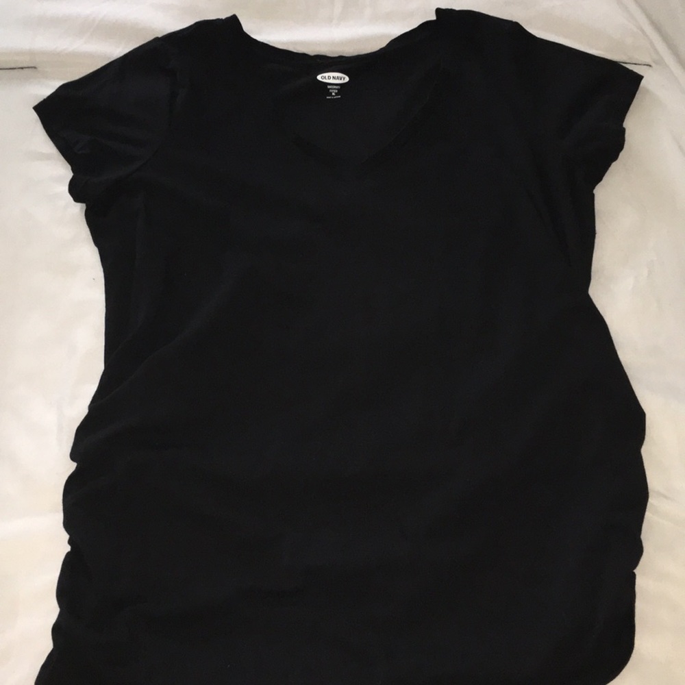 Black Old Navy Short Sleeved Maternity Shirt